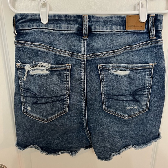 AE curvy hi rise shortie - Picture 2 of 7